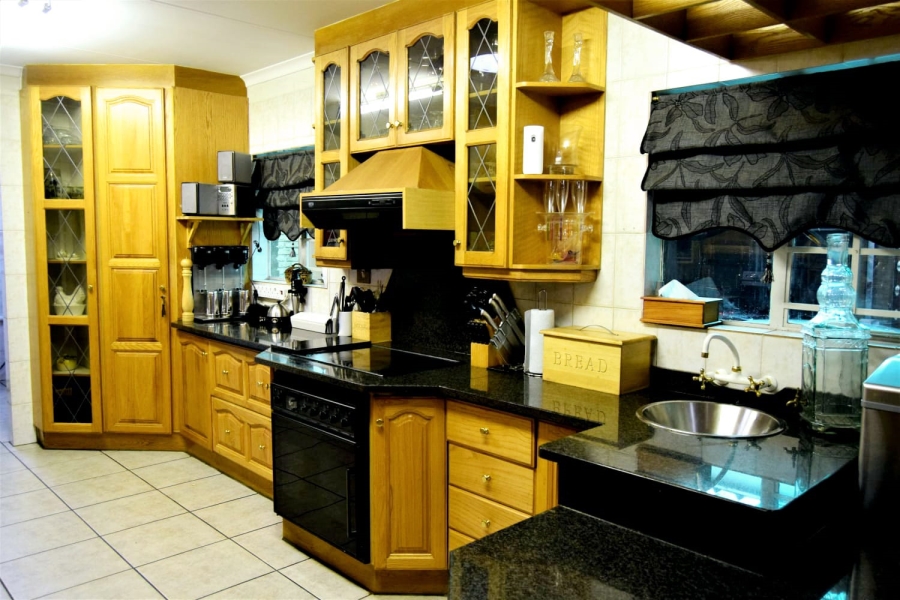 4 Bedroom Property for Sale in Vaalpark Free State